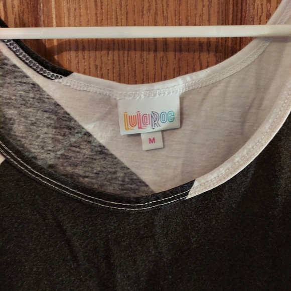 LuLaRoe Perfect Tank - Picture 3 of 4